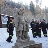 Uroczystość zgromadziła na Świętej Górze m.in. strażaków.