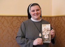 Wyciągnęła ją z wojska 