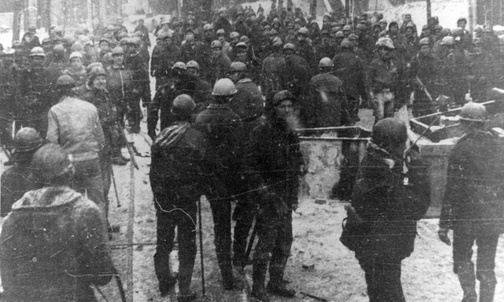 Katowice. 40. rocznica pacyfikacji kopalni "Wujek" 