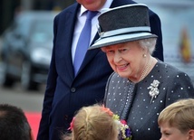 W. Brytania: Królowa odwołała tradycyjny przedświąteczny obiad dla rodziny z powodu Omikronu