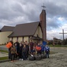 Parafia w Śwniarsku pomaga misjom w nakrętkowej akcji.