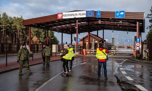 SG: wśród migrantów na polsko-białoruskiej granicy nie ma już rodzin z dziećmi