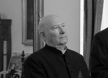 Śp. ks. kan. Jan Borkowski.