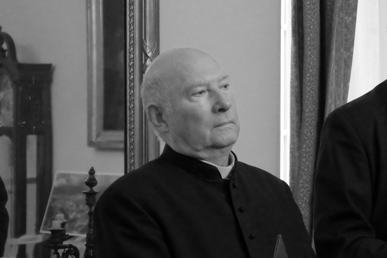 Śp. ks. kan. Jan Borkowski.
