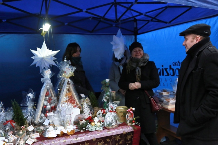 Kiermasz Fundacji Parafialnej Jedna Rodzina