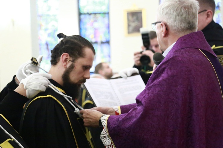 Nowa chorągiew Zakonu Rycerzy Jana Pawła II