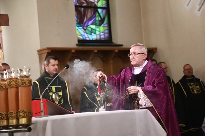 Nowa chorągiew Zakonu Rycerzy Jana Pawła II