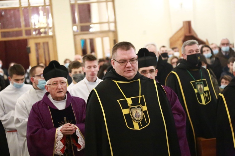 Nowa chorągiew Zakonu Rycerzy Jana Pawła II