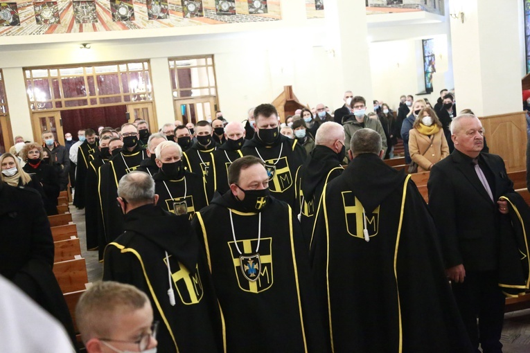 Nowa chorągiew Zakonu Rycerzy Jana Pawła II
