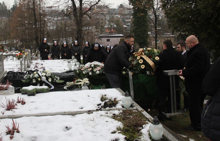 Uroczystości pogrzebowe s. Michaeli Bubik, elżbietanki cieszyńskiej