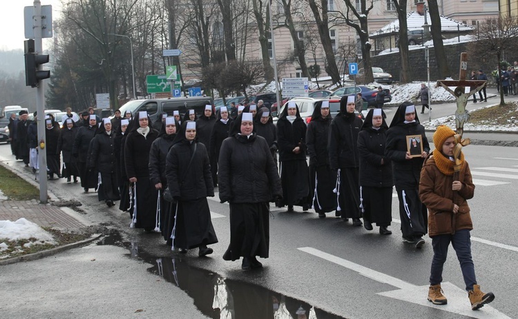 Uroczystości pogrzebowe s. Michaeli Bubik, elżbietanki cieszyńskiej