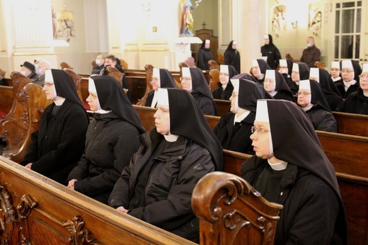 Uroczystości pogrzebowe s. Michaeli Bubik, elżbietanki cieszyńskiej