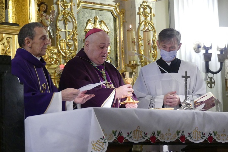 Uroczystości pogrzebowe s. Michaeli Bubik, elżbietanki cieszyńskiej