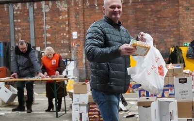 Caritas Archidiecezji Wrocławskiej. 800 osób w kryzysie bezdomności otrzyma paczki