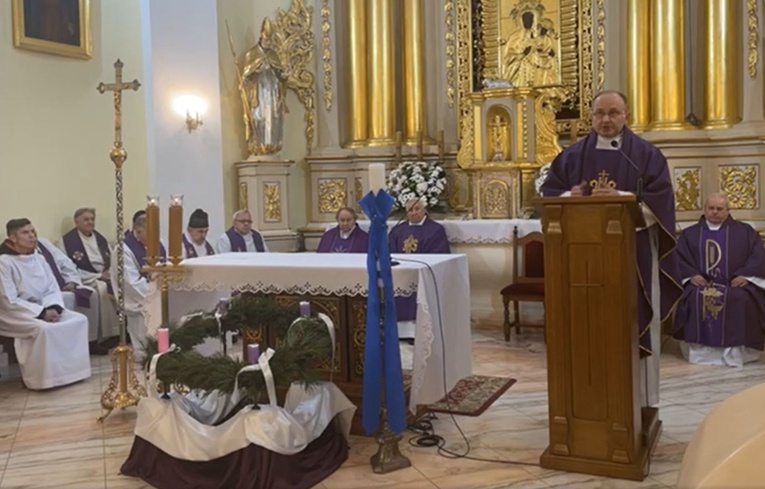 Pogrzeb i Msza św. żałobna za duszę ks. Stanisława Sierakowskiego