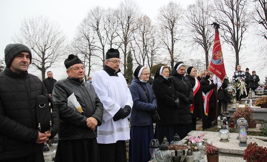 Uroczystości pogrzebowe śp. ks. kan. Stanisława Maślanki w Bielsku-Białej Lipniku