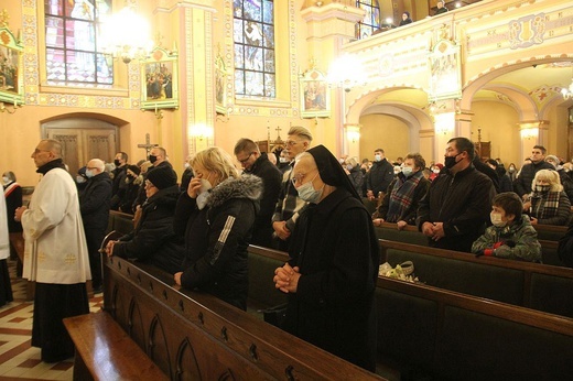 Uroczystości pogrzebowe śp. ks. kan. Stanisława Maślanki w Bielsku-Białej Lipniku