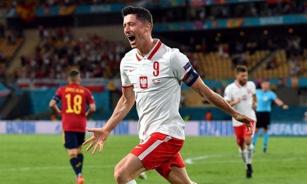 Robert Lewandowski ponownie najlepszy w plebiscycie "The Guardian"