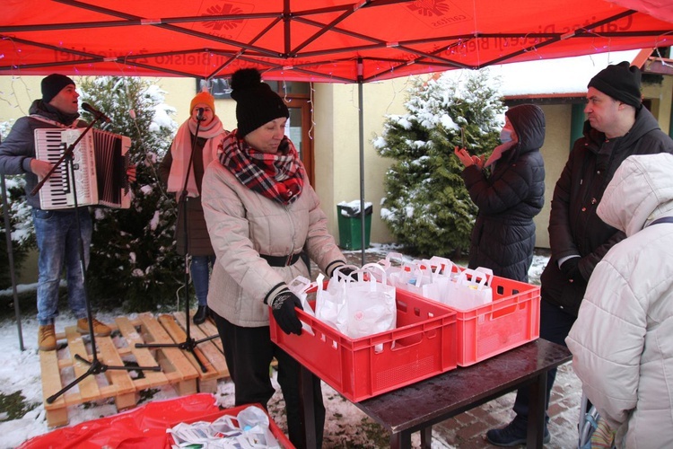 Świąteczne paczki Caritas dla wszystkich potrzebujących