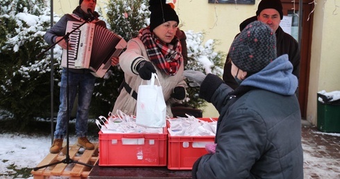 Świąteczne paczki Caritas dla wszystkich potrzebujących