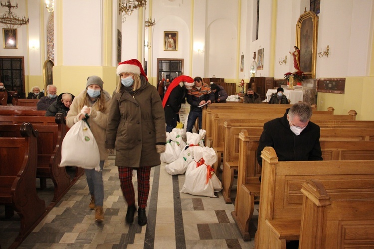 Święta z ubogimi przyjaciółmi