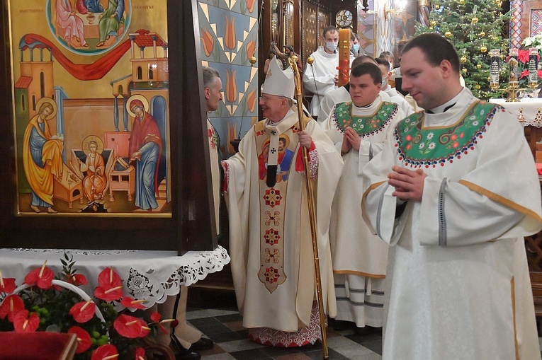 Rozpoczęcie peregrynacji ikony Najświętszej Rodziny w archidiecezji krakowskiej