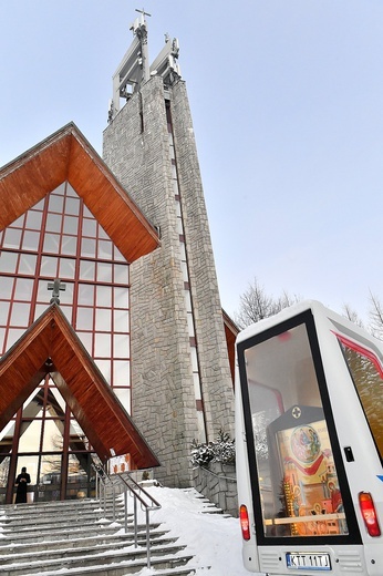 Peregrynacja ikony Najświętszej Rodziny w zakopiańskich kościołach