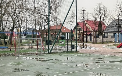 Tarnobrzeg. Plac Dzikowski zamiast Górnika