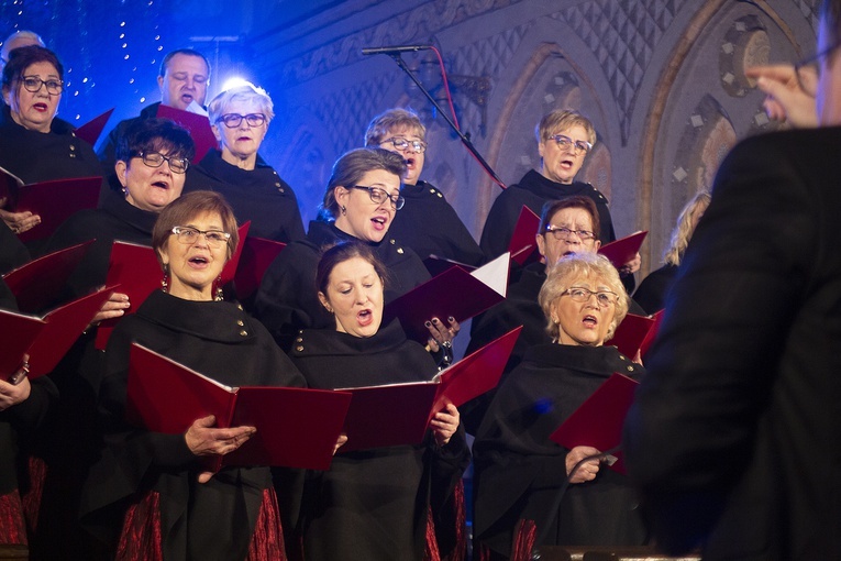 Charytatywny Koncert Bożonarodzeniowy - cz. 1