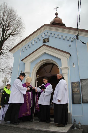 Uroczystości pogrzebowe ks. prał. Feliksa Formasa w Hecznarowicach