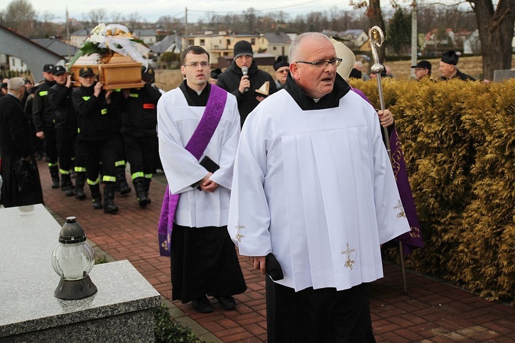 Uroczystości pogrzebowe ks. prał. Feliksa Formasa w Hecznarowicach