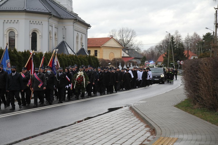 Uroczystości pogrzebowe ks. prał. Feliksa Formasa w Hecznarowicach