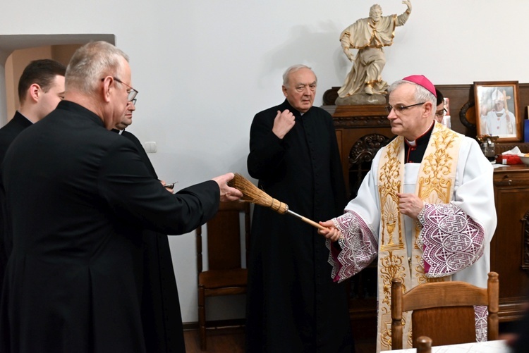 Kolęda na katedralnej plebanii