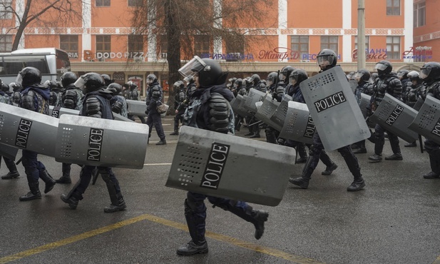 Kazachstan. Policja: dziesiątki uczestników zamieszek zostały "wyeliminowane"