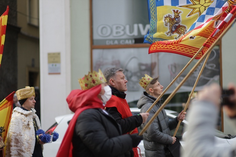 Orszak Trzech Króli 2022 w Ząbkowicach Śl.