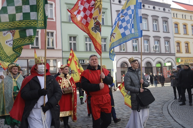 Orszak Trzech Króli 2022 w Ząbkowicach Śl.