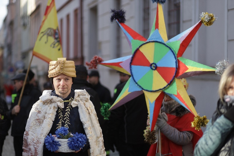 Orszak Trzech Króli 2022 w Ząbkowicach Śl.