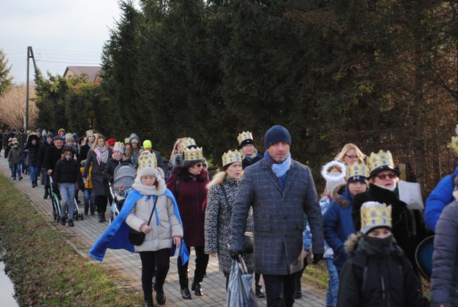 Gorzyce: Trzy kolorowe orszaki