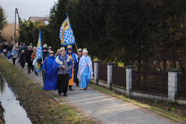 Gorzyce: Trzy kolorowe orszaki