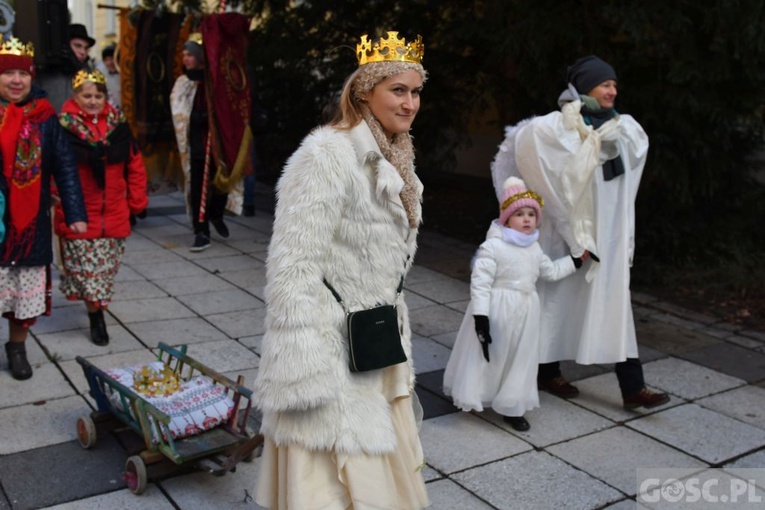 Uliczne jasełka w Winnym Grodzie