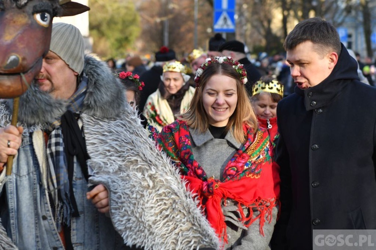 Uliczne jasełka w Winnym Grodzie