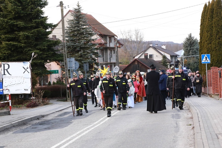 Orszak Trzech Króli w Trzcianie k. Bochni