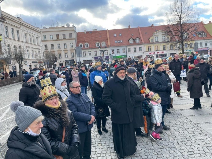 Orszak Trzech Króli 2022 w Świebodzicach