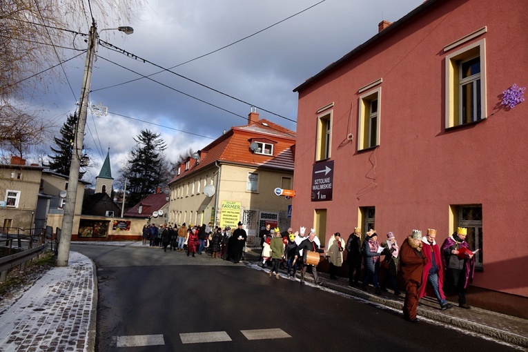 Orszak Trzech Króli 2022 w Walimiu
