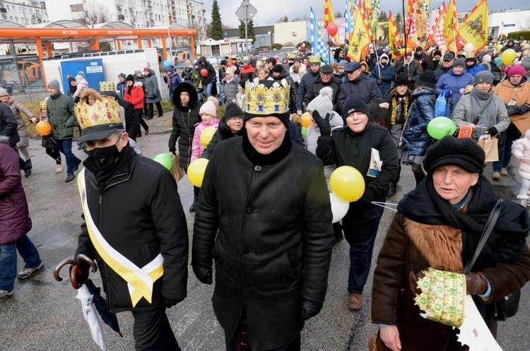 W pionkowskim orszaku kolejny raz wziął udział bp Piotr Turzyński.