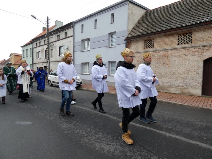 Kolęda na ulicach Szlichtyngowej