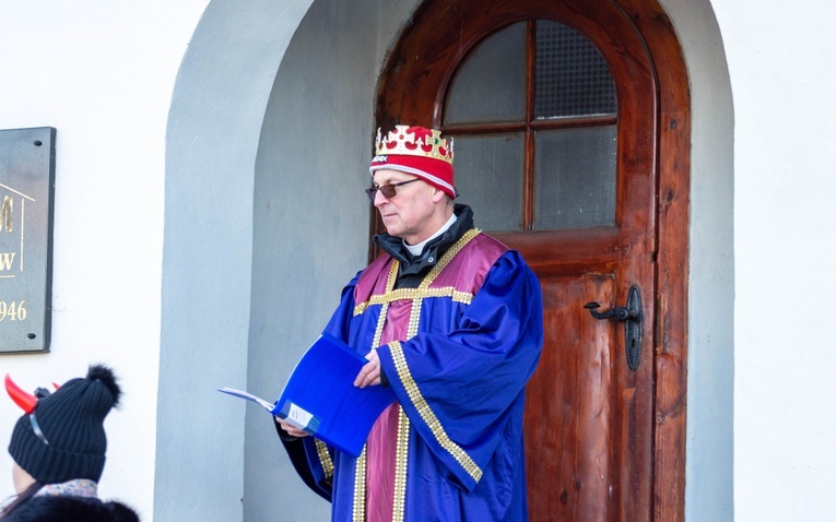 Orszak Trzech Króli 2022 w Mieroszowie
