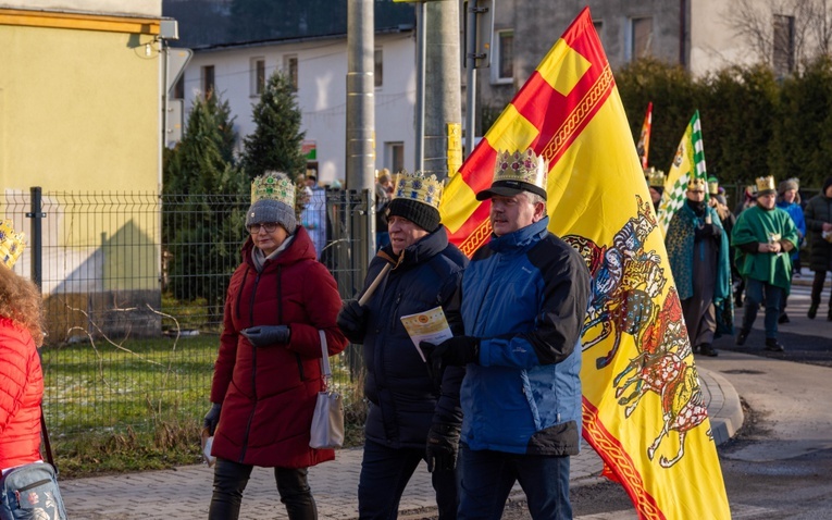 Orszak Trzech Króli 2022 w Mieroszowie