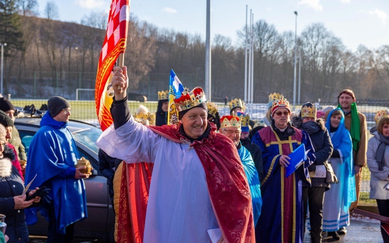 Orszak Trzech Króli 2022 w Mieroszowie