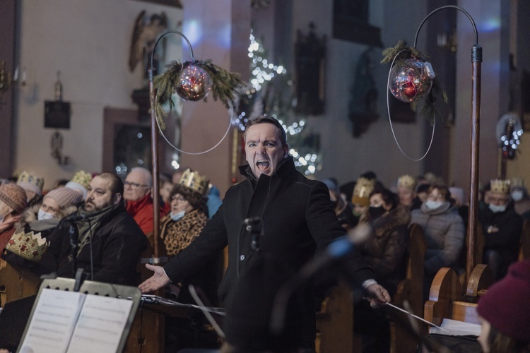 Rodzina "Sygnału Miłosierdzia" zagrała z dziećmi koncert kolęd